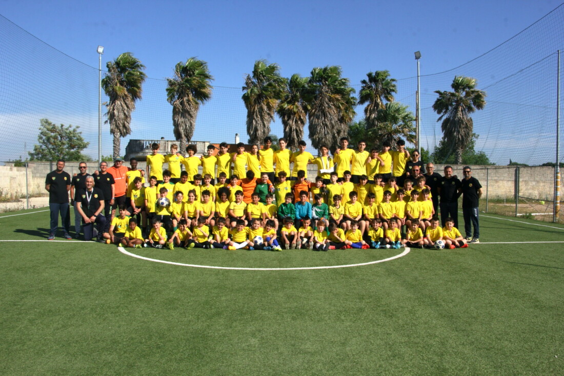 foto scuola calcio 2022/2023